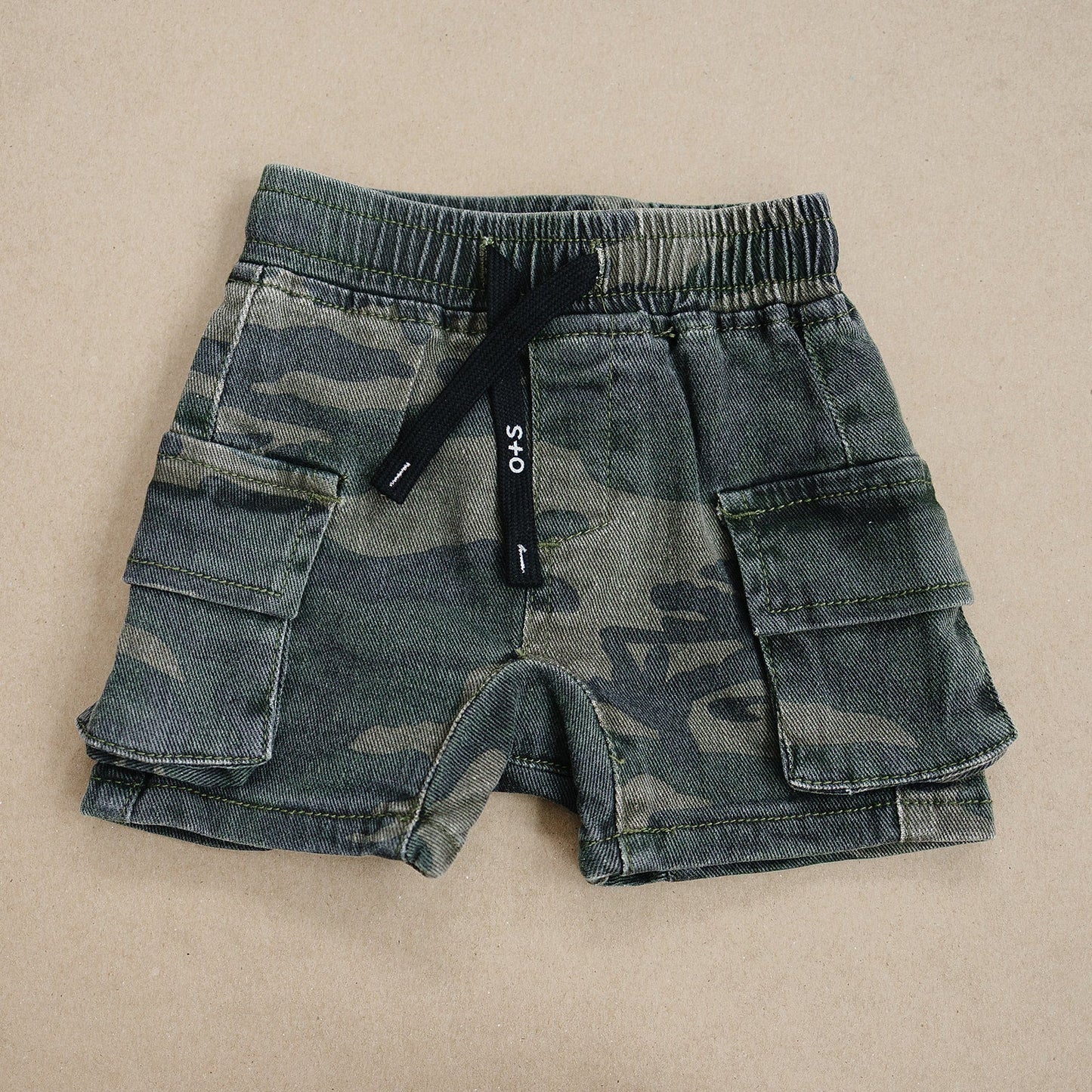 Carson Shorts - Camo