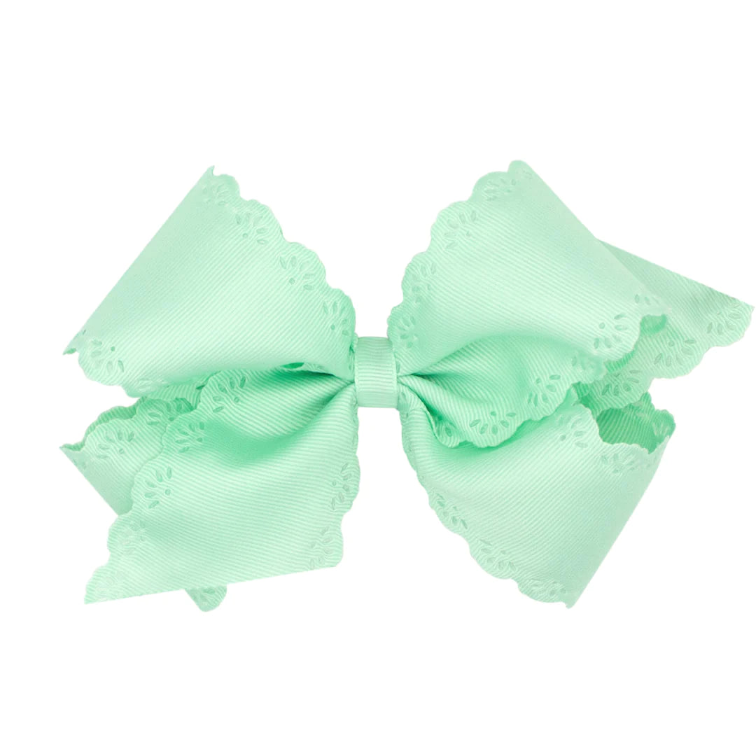Small King Floral Eyelet Embossed Edged Bow