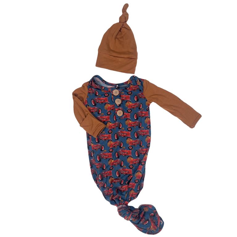 Jake Knot Gown & Hat