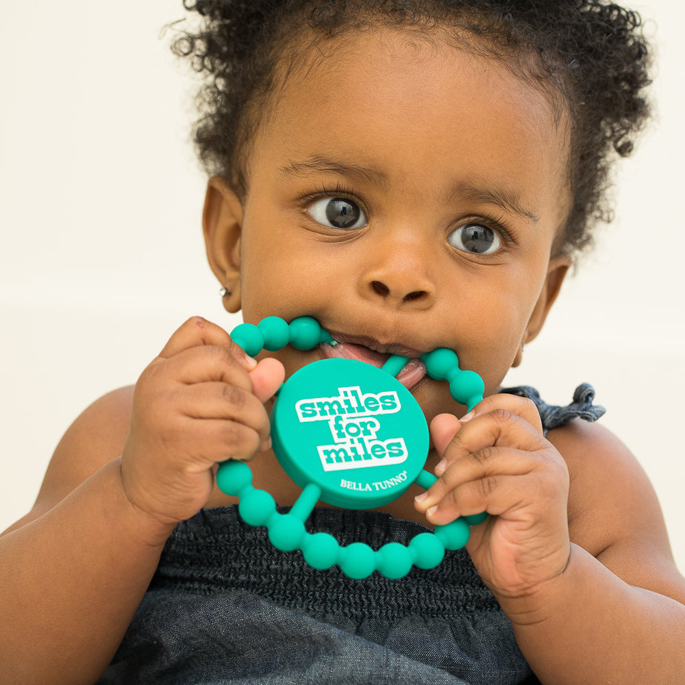 SMILES FOR MILES HAPPY TEETHER