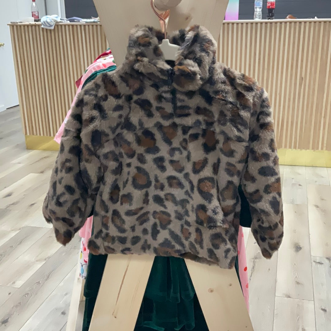 FUZZY PULLOVER