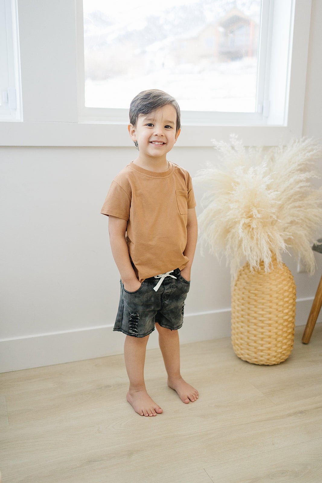River Tee - Brown