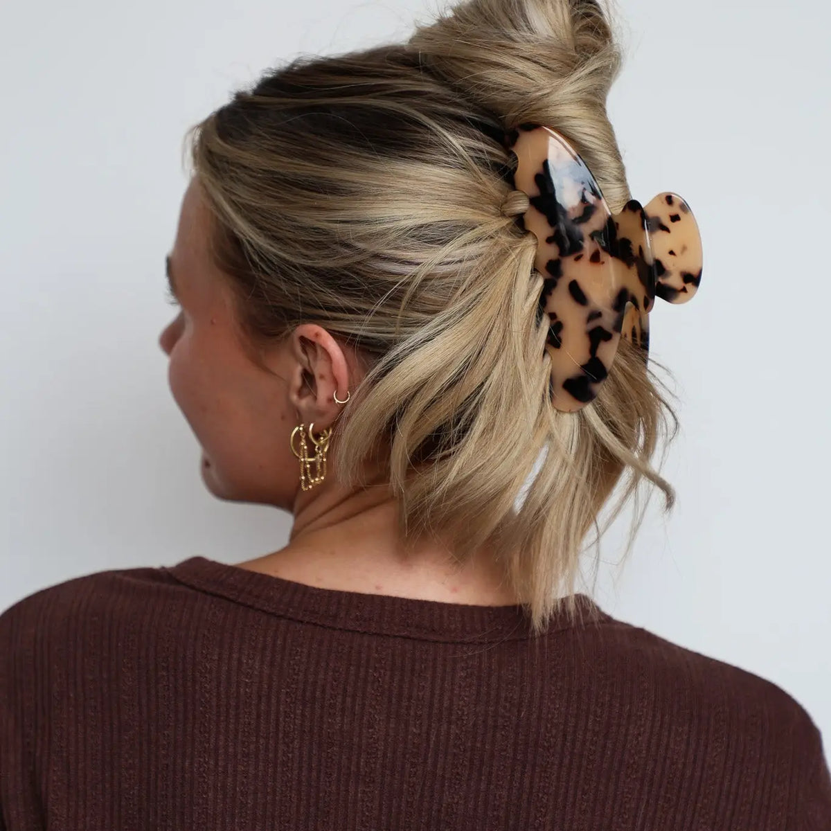 Oversized Acetate Claw Clip - Spotted Tortoise