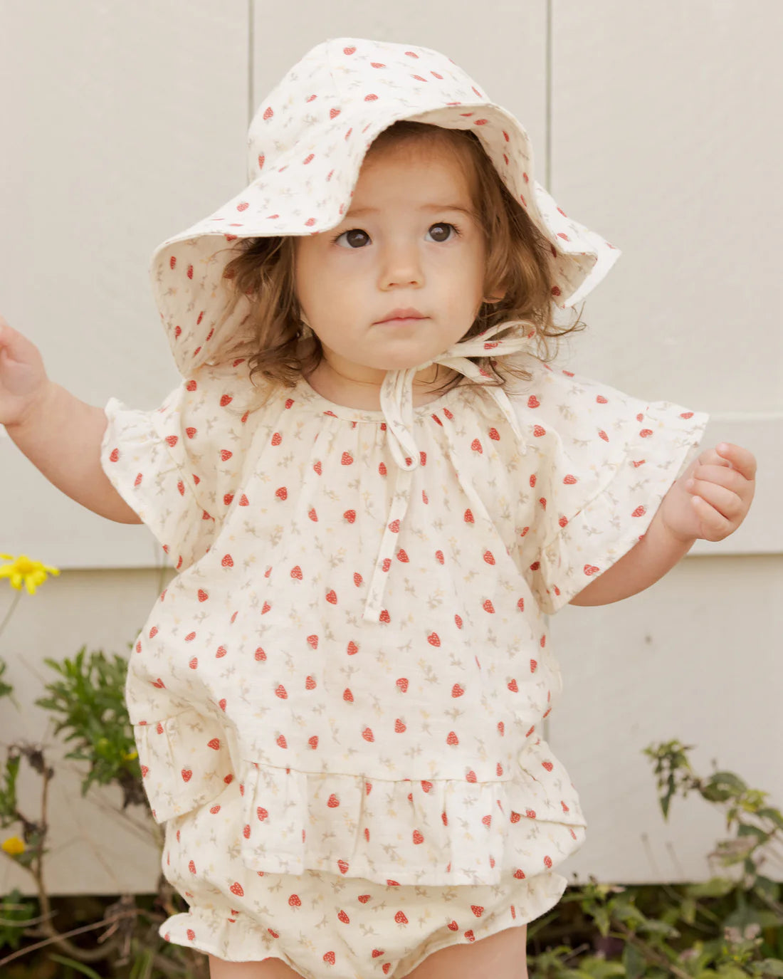 butterfly top + bloomer set || strawberry fields