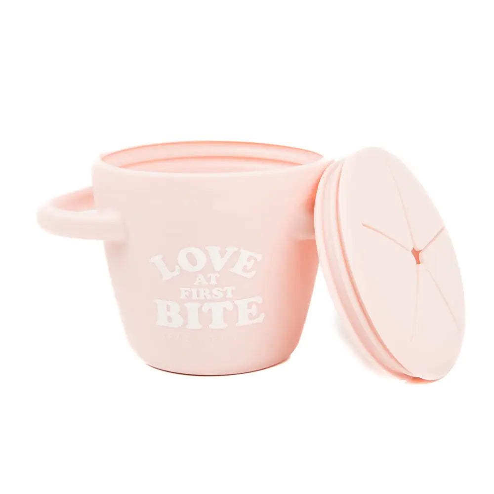 Happy Snacker - Love at First Bite