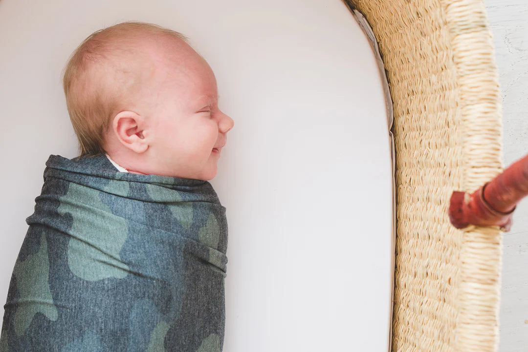 KNIT SWADDLE BLANKET - HUNTER