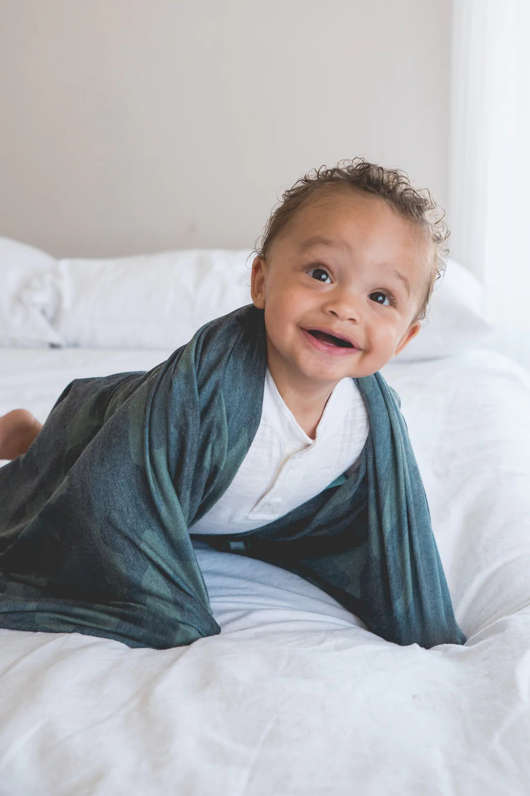 KNIT SWADDLE BLANKET - HUNTER