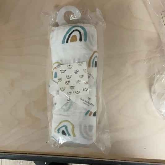 MUSLIN SWADDLE